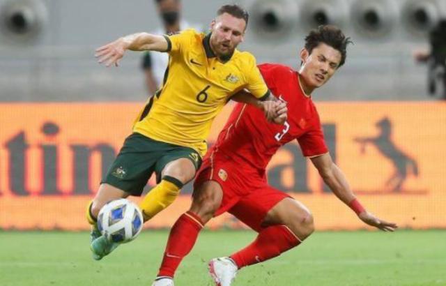 开云体育下载-国足完败袋鼠后将死磕日本 若连败出线梦或破碎